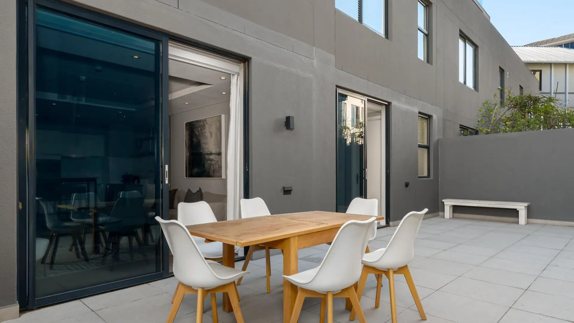 Warwick Apartments By Propr Kapstadt